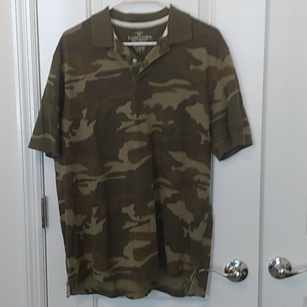FADED GLORY MAN'S CAMO POLO SHIRT.